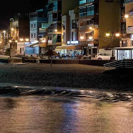 Primera Linea Con Preciosas Vistas Al Mar Apartment