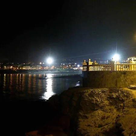 Primera Linea Con Preciosas Vistas Al Mar Apartment