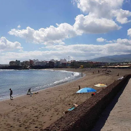 Primera Linea Con Preciosas Vistas Al Mar Lejlighed *